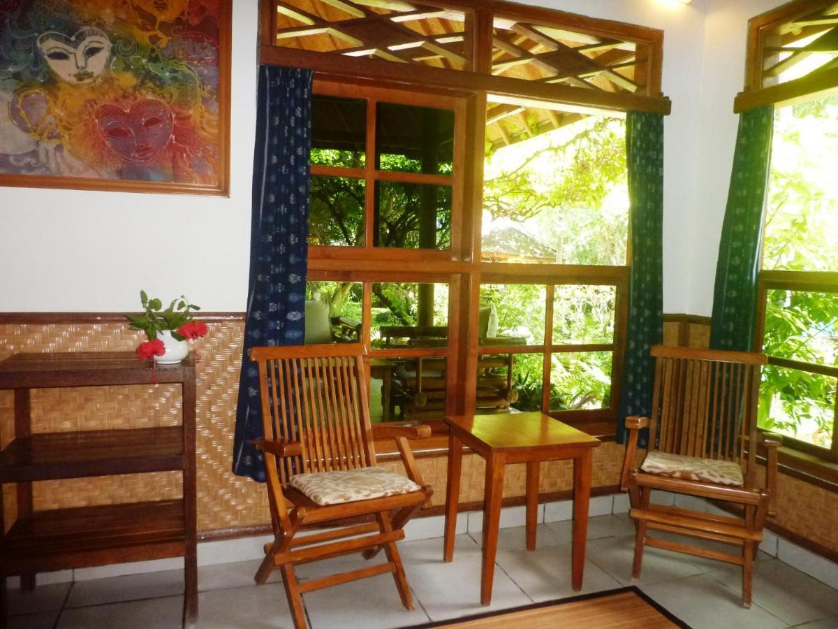 Saraswati Holiday House 러비나 외부 사진